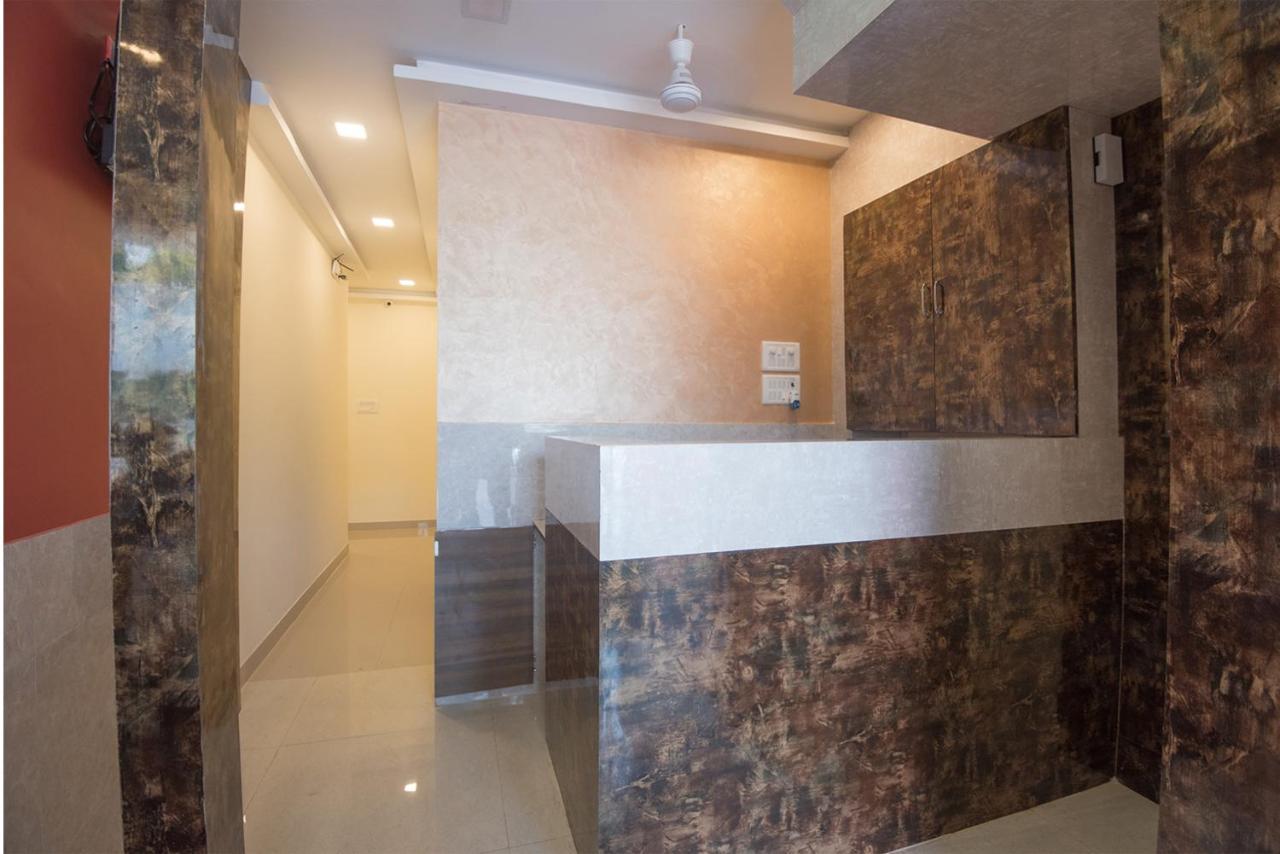 Hotel Golden Galaxy Βομβάη Εξωτερικό φωτογραφία
