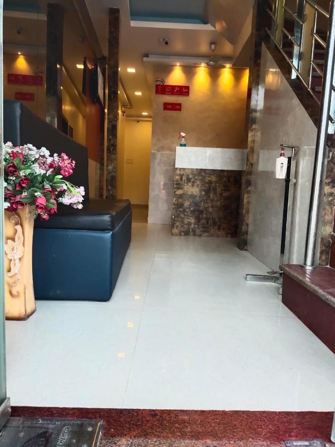 Hotel Golden Galaxy Βομβάη Εξωτερικό φωτογραφία
