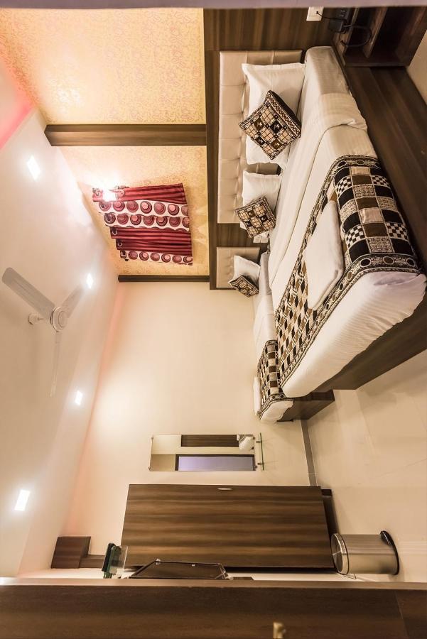 Hotel Golden Galaxy Βομβάη Εξωτερικό φωτογραφία