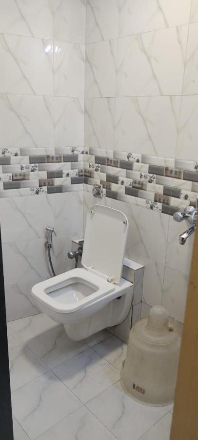 Hotel Golden Galaxy Βομβάη Εξωτερικό φωτογραφία