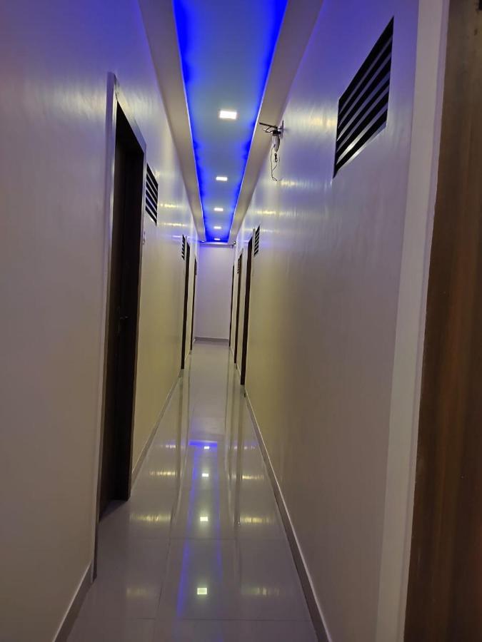 Hotel Golden Galaxy Βομβάη Εξωτερικό φωτογραφία