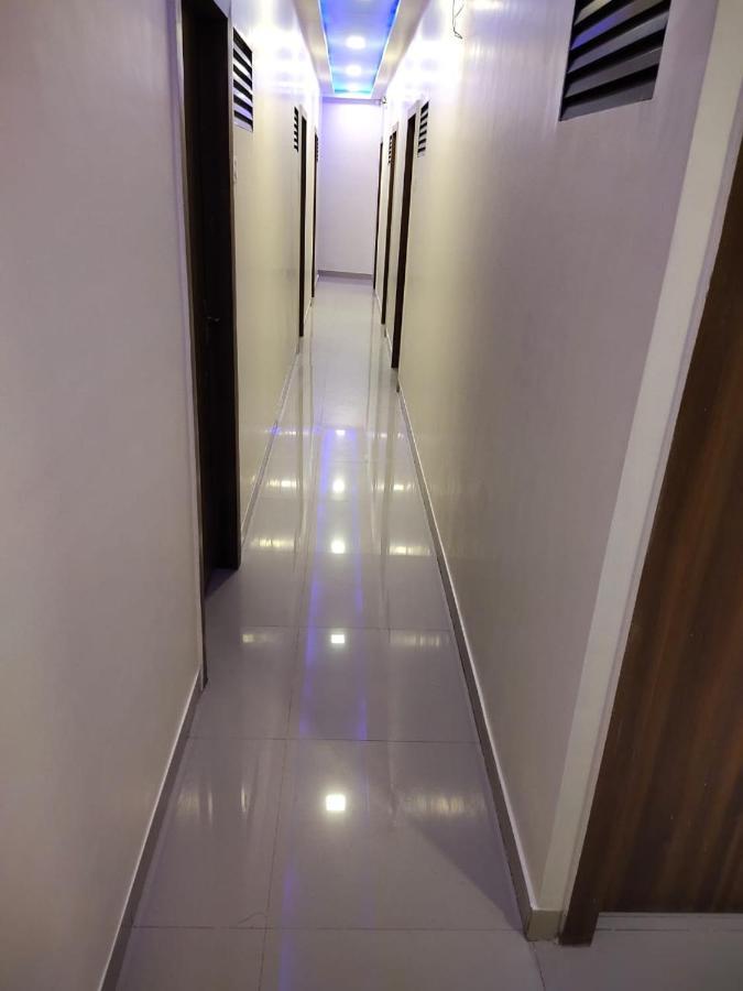 Hotel Golden Galaxy Βομβάη Εξωτερικό φωτογραφία
