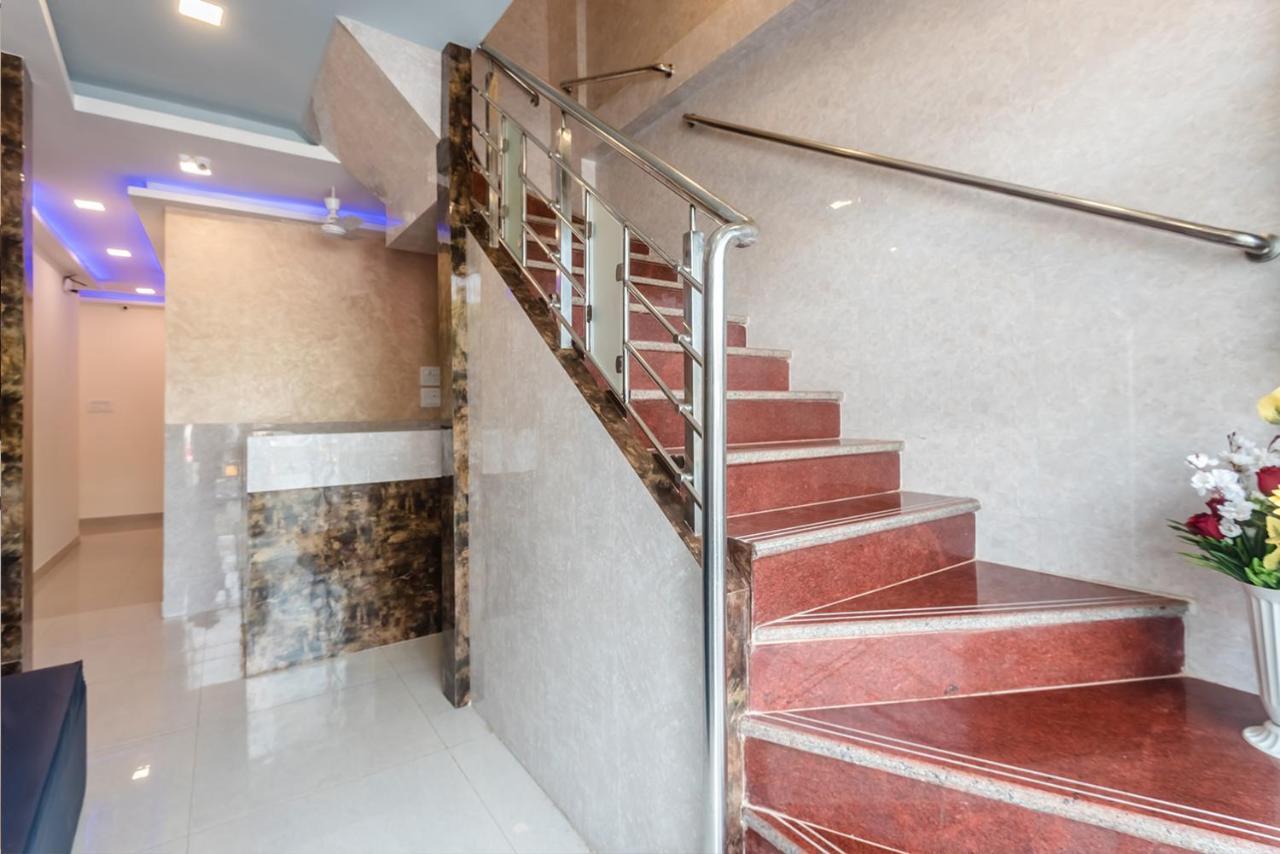 Hotel Golden Galaxy Βομβάη Εξωτερικό φωτογραφία
